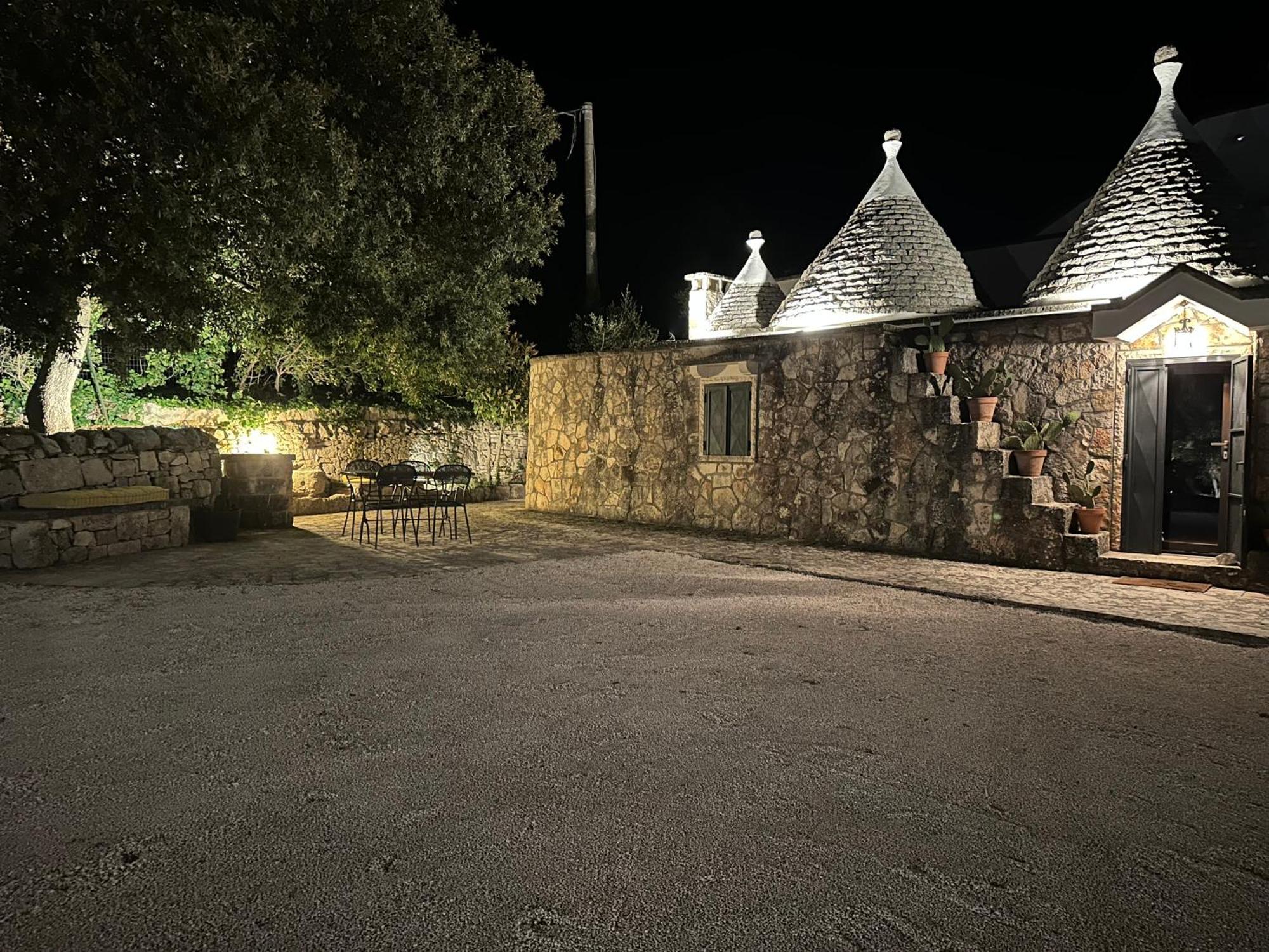 奥斯图尼 Trulli Santa Maria Odegitria Relais旅馆 外观 照片